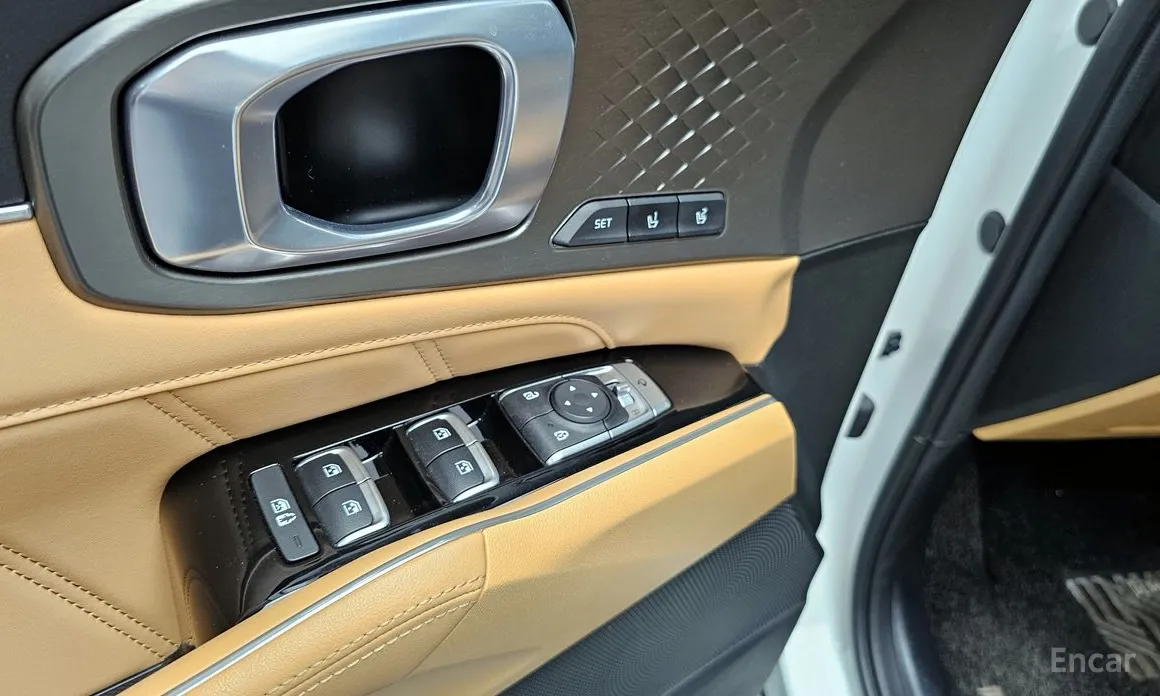 Фото 17 - Kia Sorento