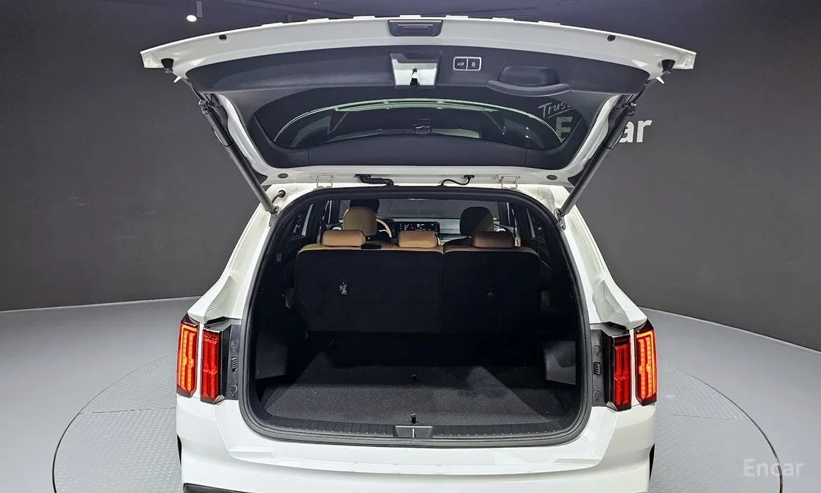 Фото 20 - Kia Sorento