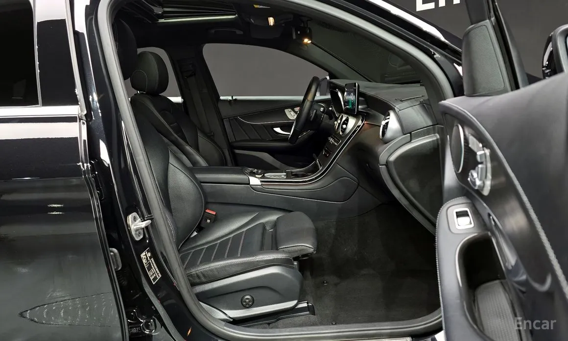 Фото 10 - Mercedes-Benz GLC-Class