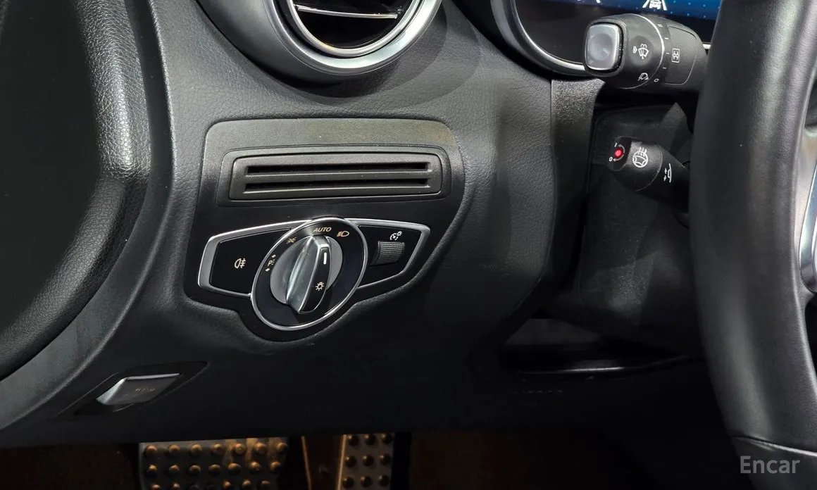 Фото 14 - Mercedes-Benz GLC-Class