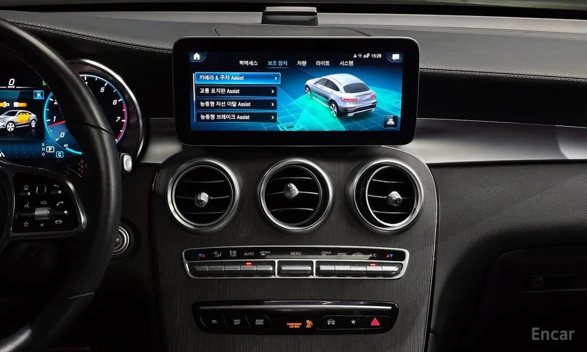 Фото 17 - Mercedes-Benz GLC-Class