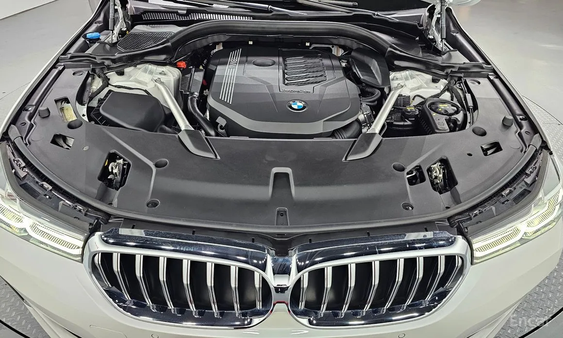 BMW Gran Turismo 2017 630i xDrive Luxury