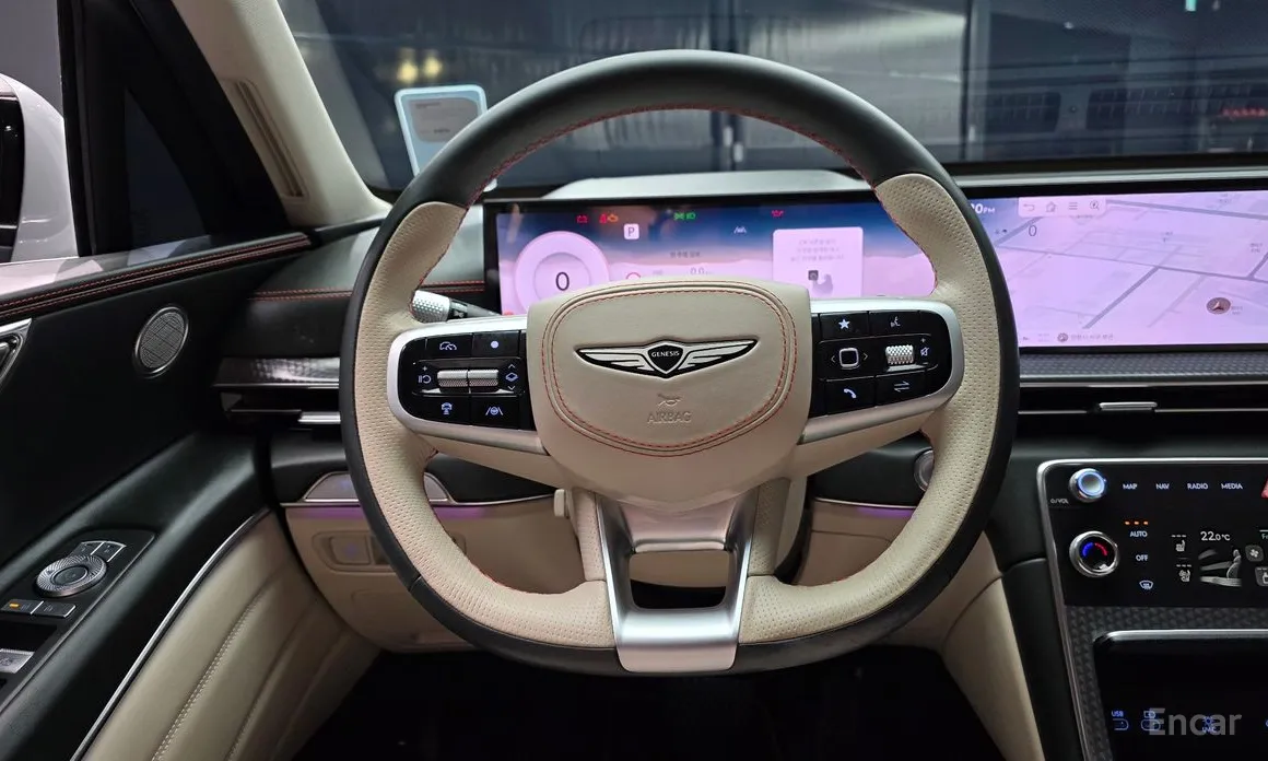 Фото 13 - Genesis GV80