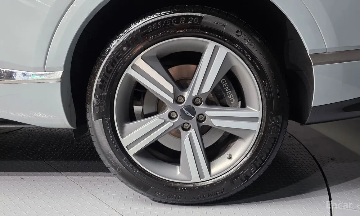 Фото 5 - Genesis GV80