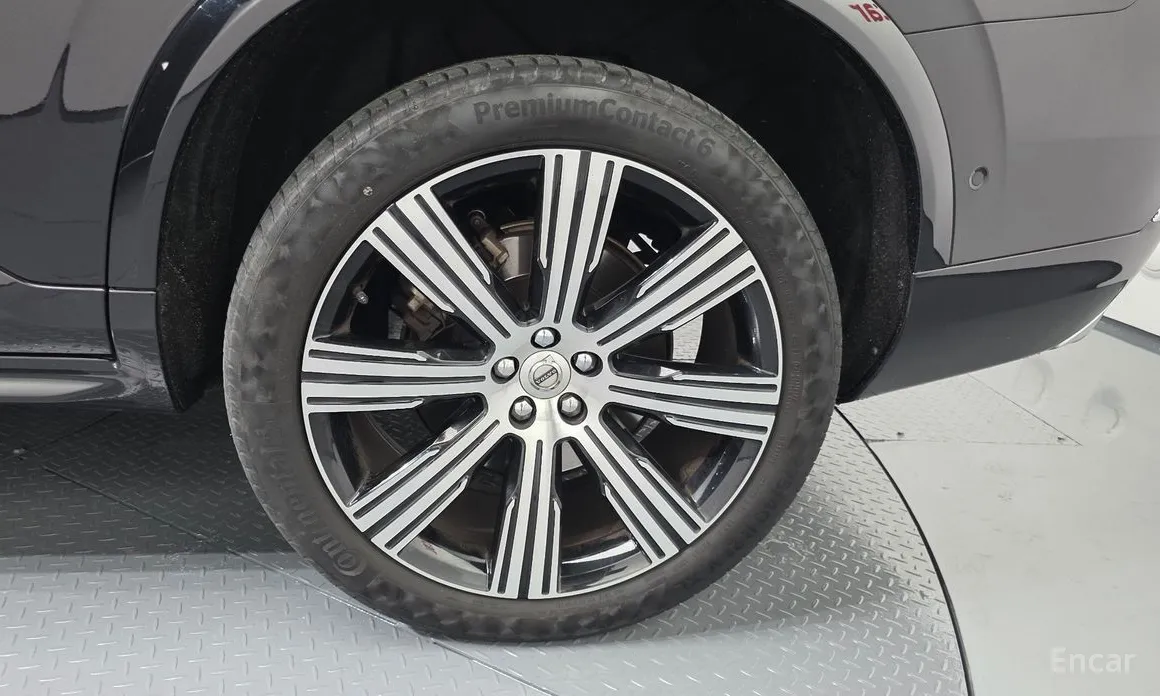 Фото 5 - Volvo XC90