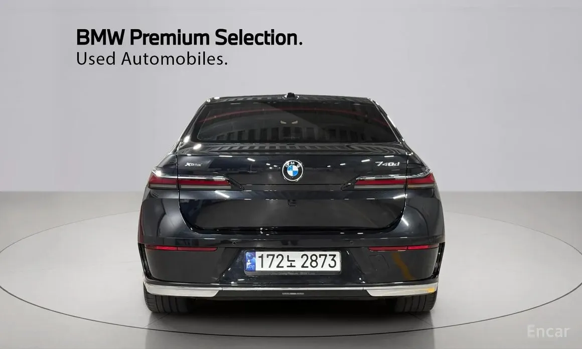 Photo 4 - BMW 7 Series