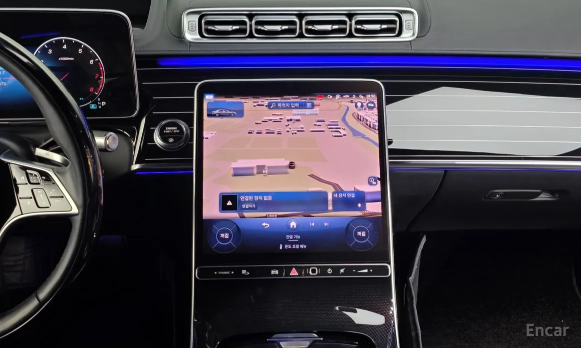 Фото 14 - Mercedes-Benz S-Class