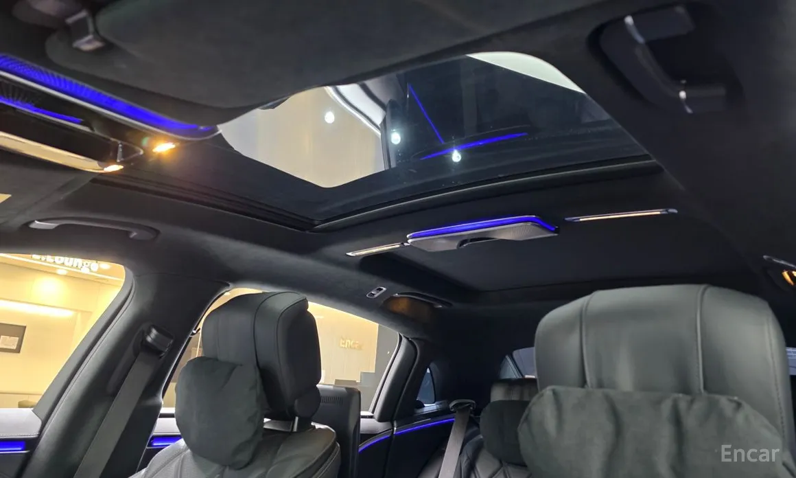 Фото 18 - Mercedes-Benz S-Class