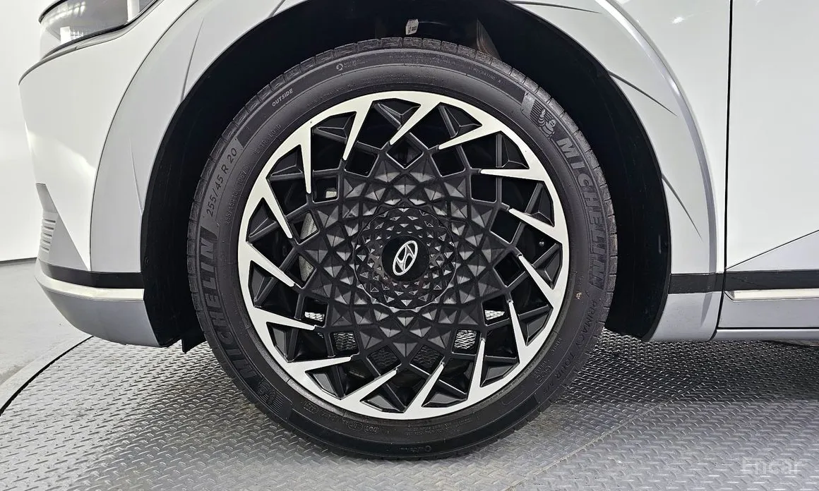 Фото 5 - Hyundai Ioniq 5