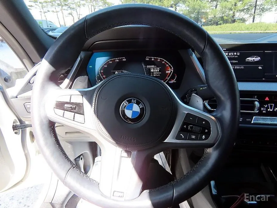 Фото 8 - BMW 2 Series