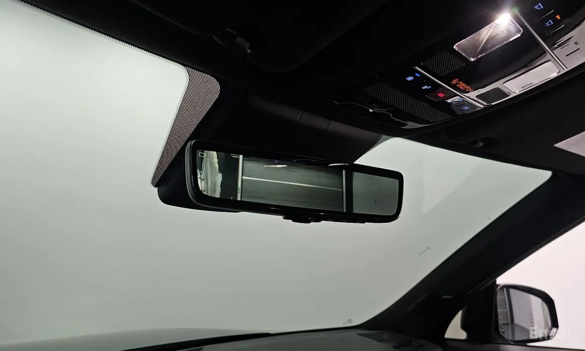 Фото 18 - Hyundai Santa Fe