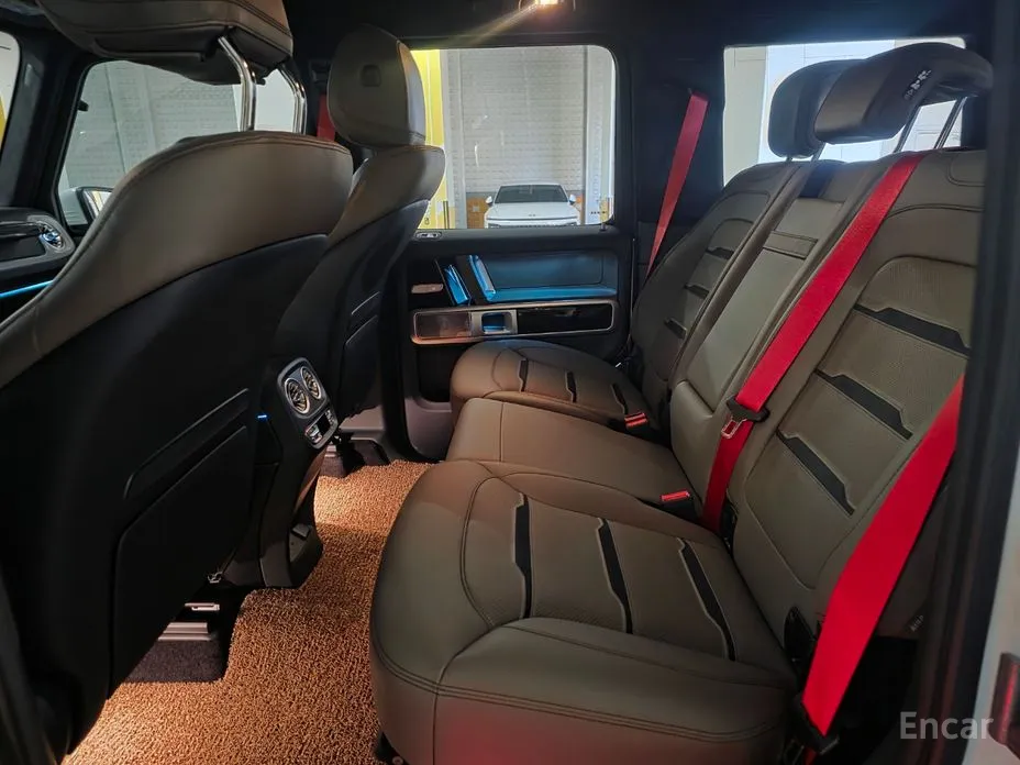 Photo 4 - Mercedes-Benz G-Class