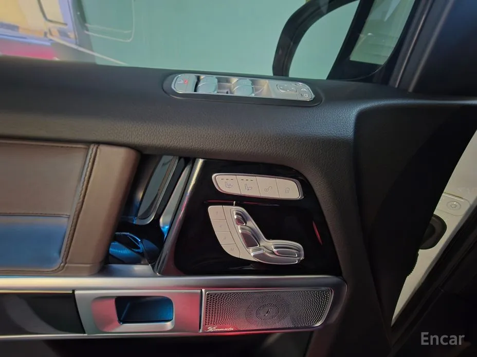 Photo 5 - Mercedes-Benz G-Class