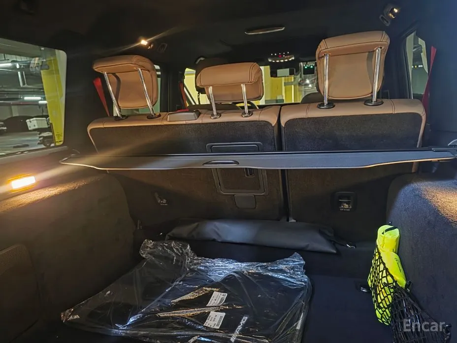 Photo 9 - Mercedes-Benz G-Class