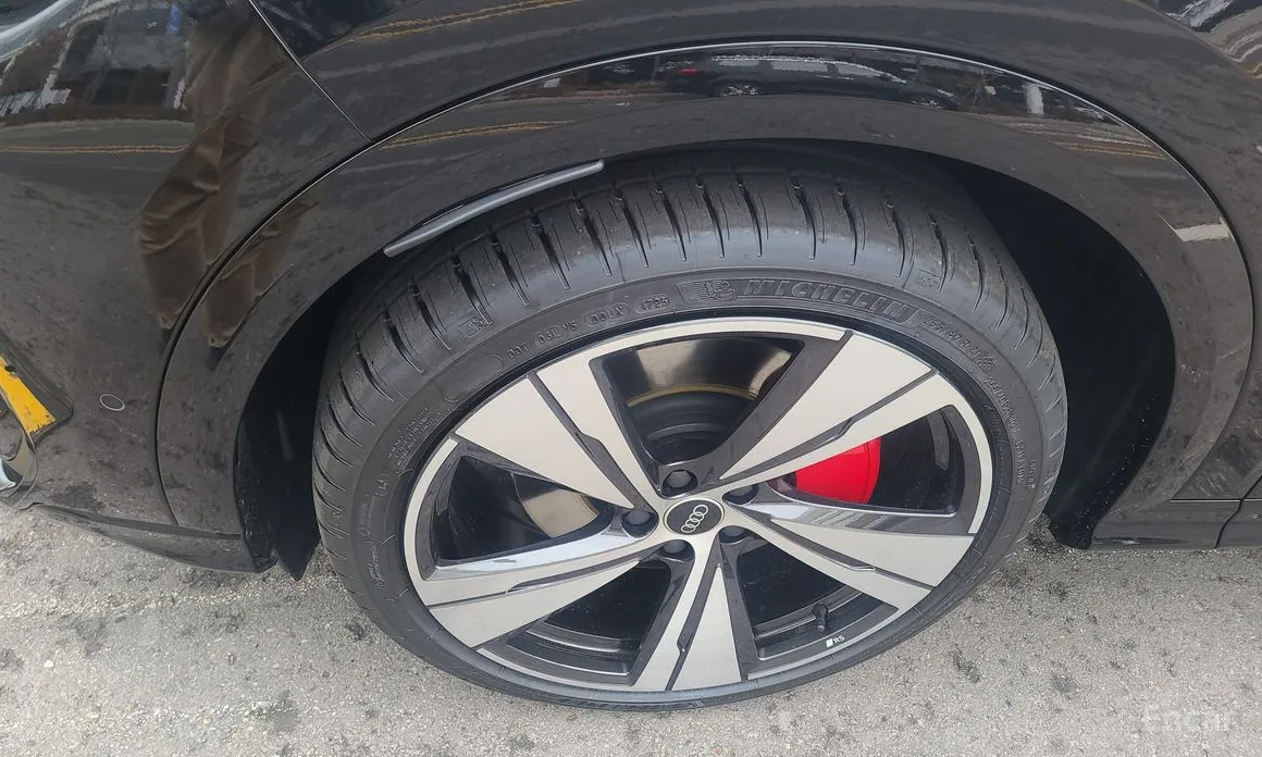 Фото 5 - Audi Q5