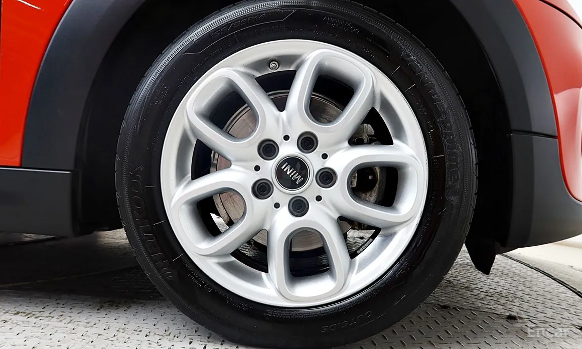 Фото 7 - Mini Cooper