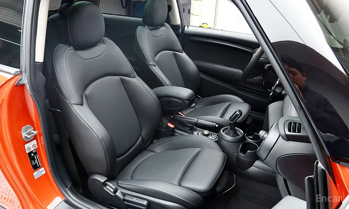 Фото 9 - Mini Cooper