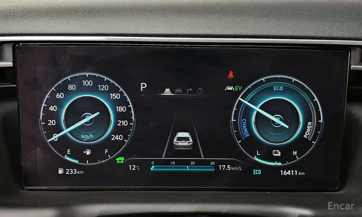 Фото 8 - Hyundai Tucson