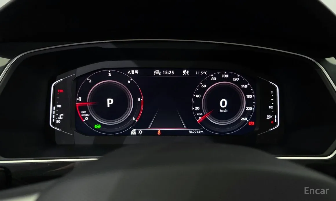 Фото 8 - Volkswagen Tiguan