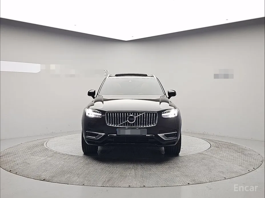 Фото 4 - Volvo XC90