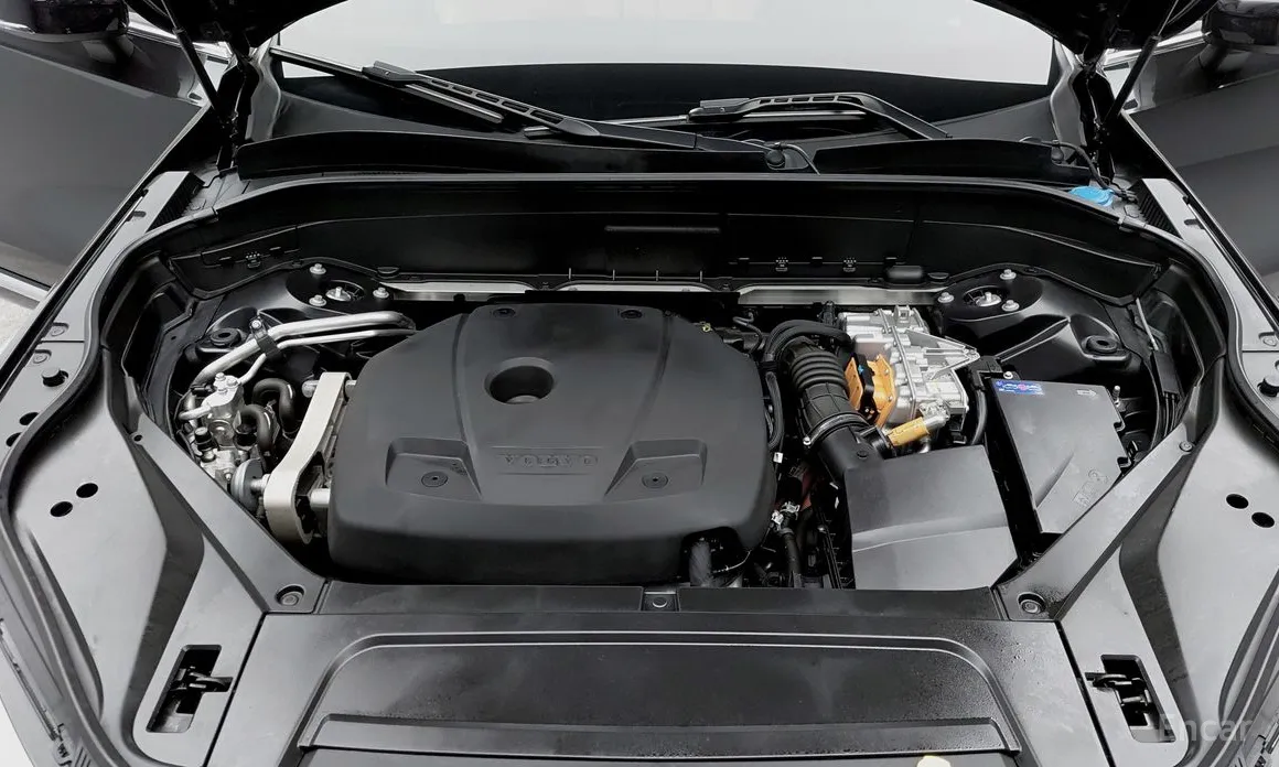 Фото 5 - Volvo XC90