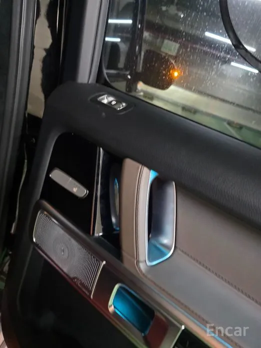 Фото 11 - Mercedes-Benz G-Class