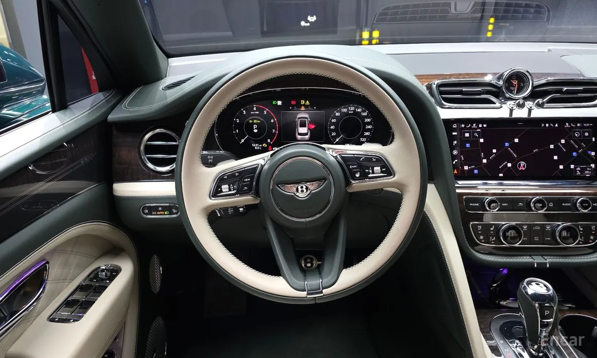 Фото 13 - Bentley Bentayga