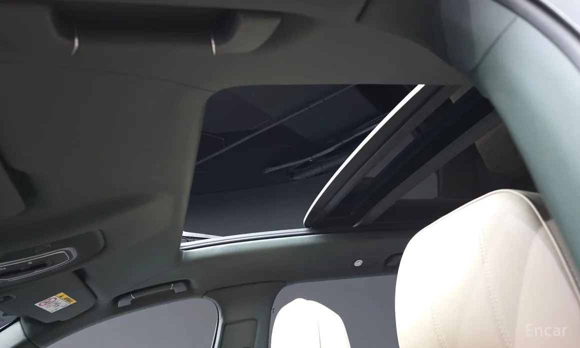 Фото 17 - Bentley Bentayga