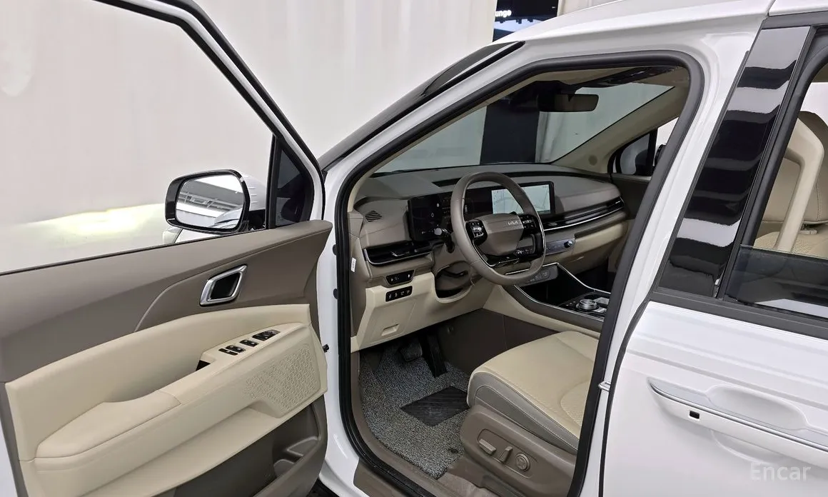 Kia Carnival 2023 Gasoline 7-Seater Noblesse