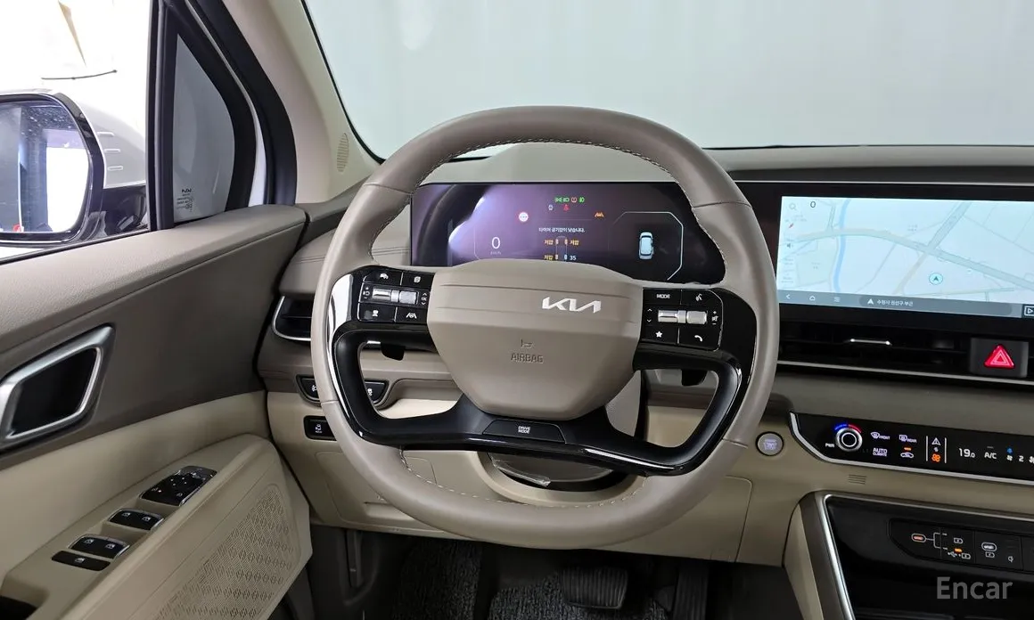 Kia Carnival 2023 Gasoline 7-Seater Noblesse