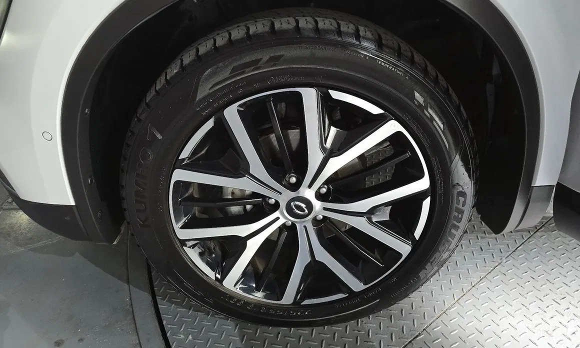 Фото 5 - Renault QM6