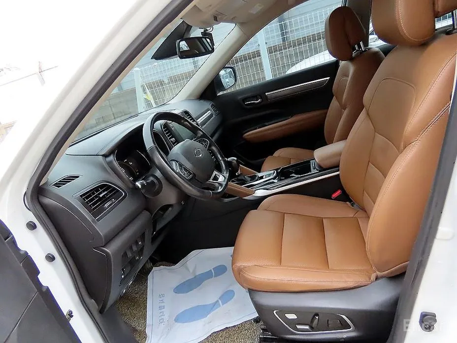 Фото 5 - Renault QM6