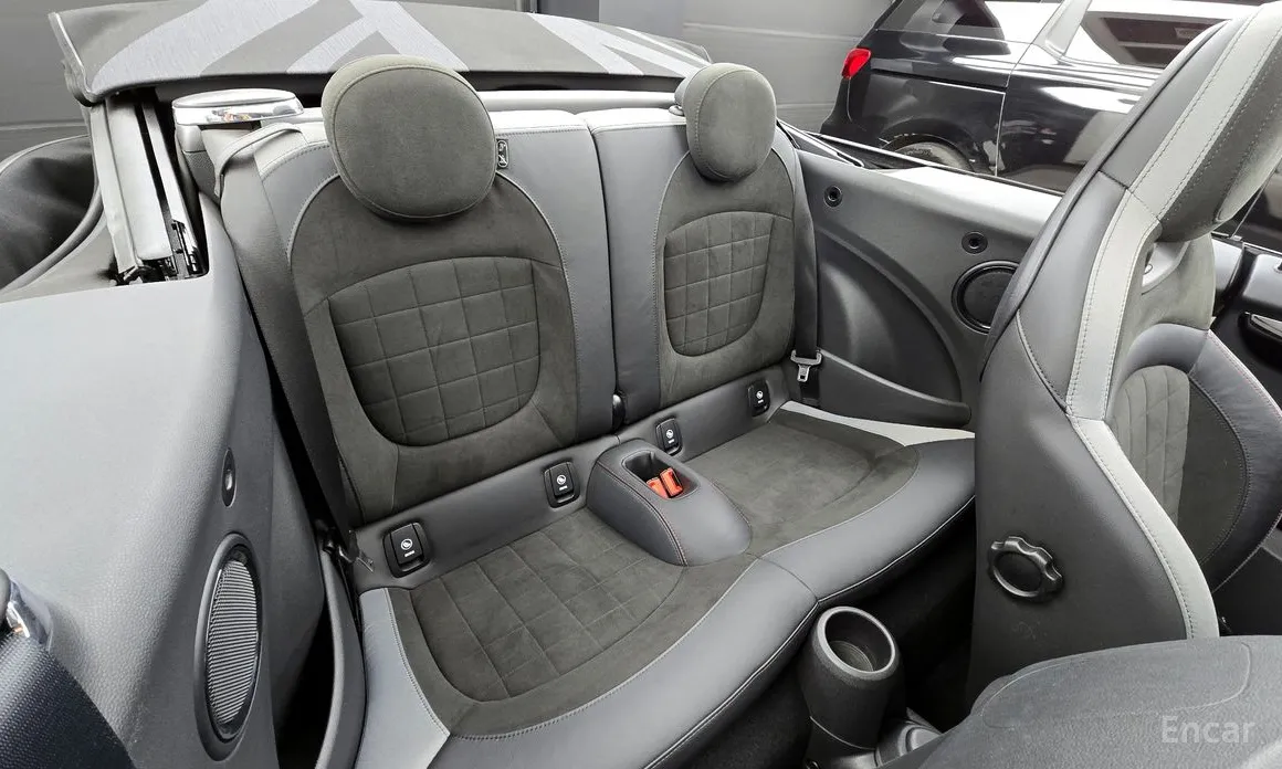 Фото 12 - Mini Cooper Convertible