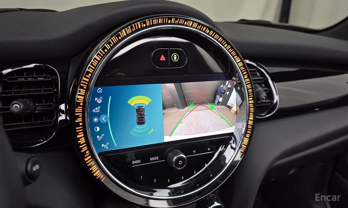 Фото 15 - Mini Cooper Convertible