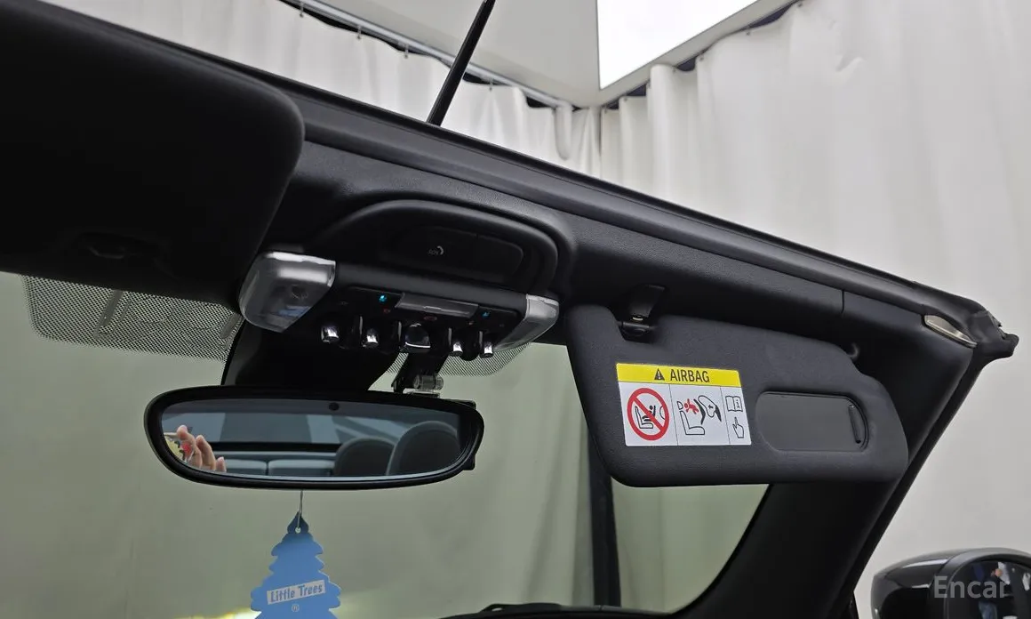 Фото 18 - Mini Cooper Convertible