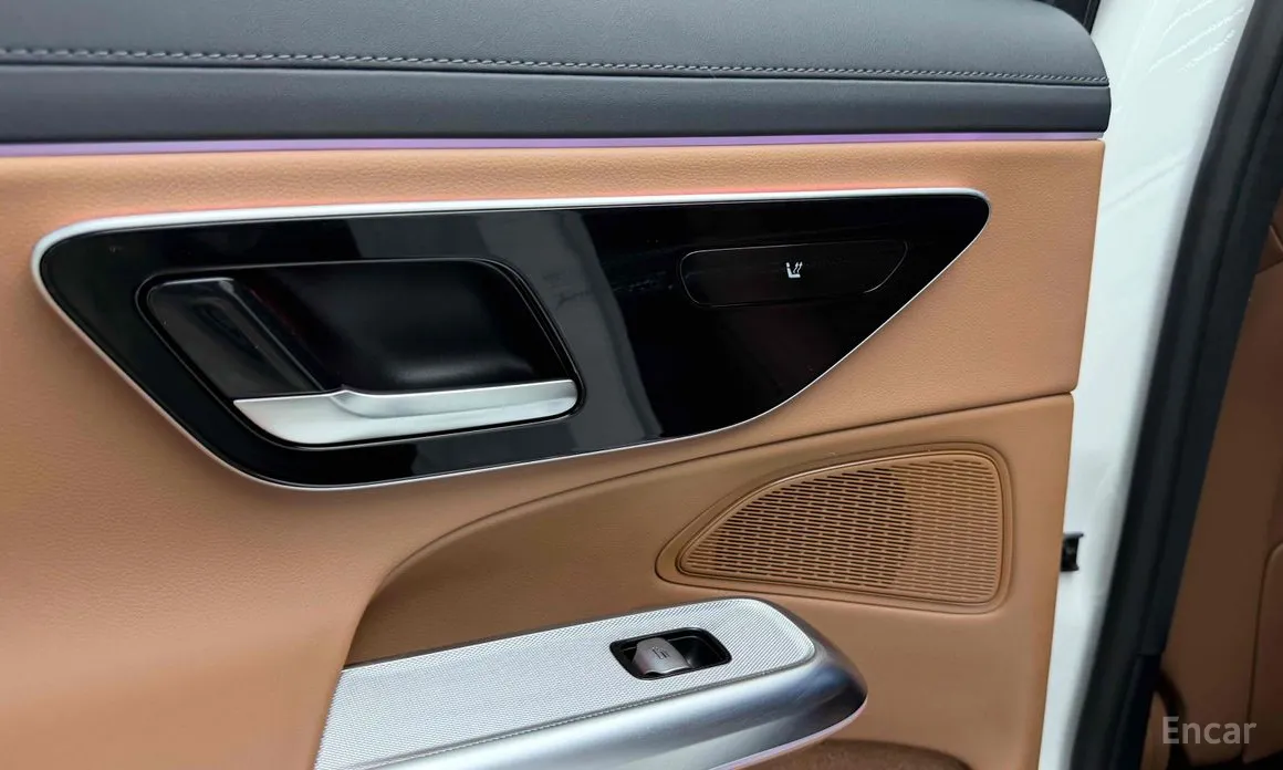 Фото 16 - Mercedes-Benz E-Class