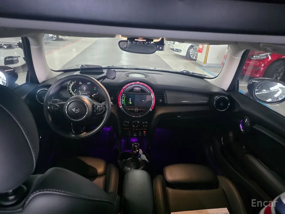 Фото 8 - Mini Cooper