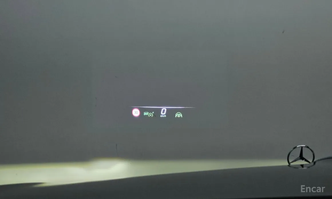 Фото 16 - Mercedes-Benz S-Class