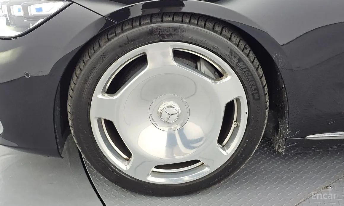 Фото 5 - Mercedes-Benz S-Class