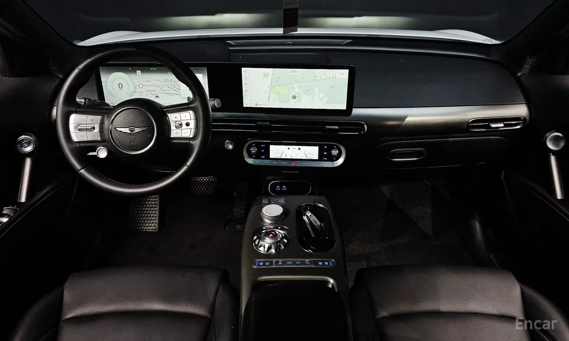 Photo 7 - Genesis GV60