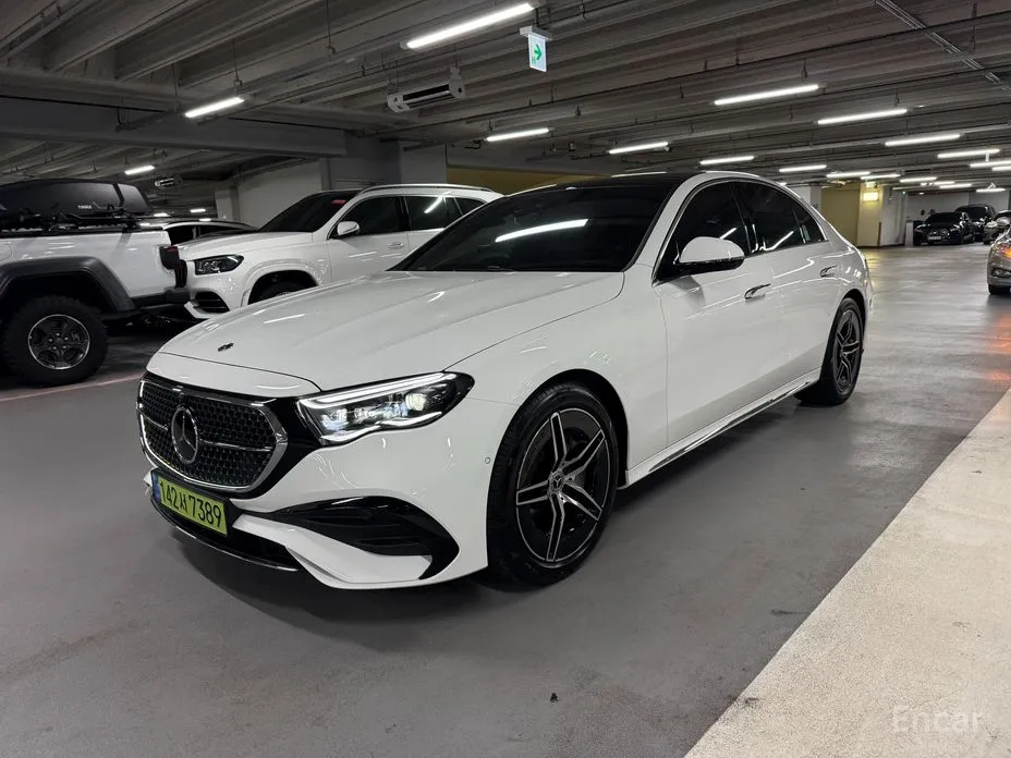 Фото 2 - Mercedes-Benz E-Class