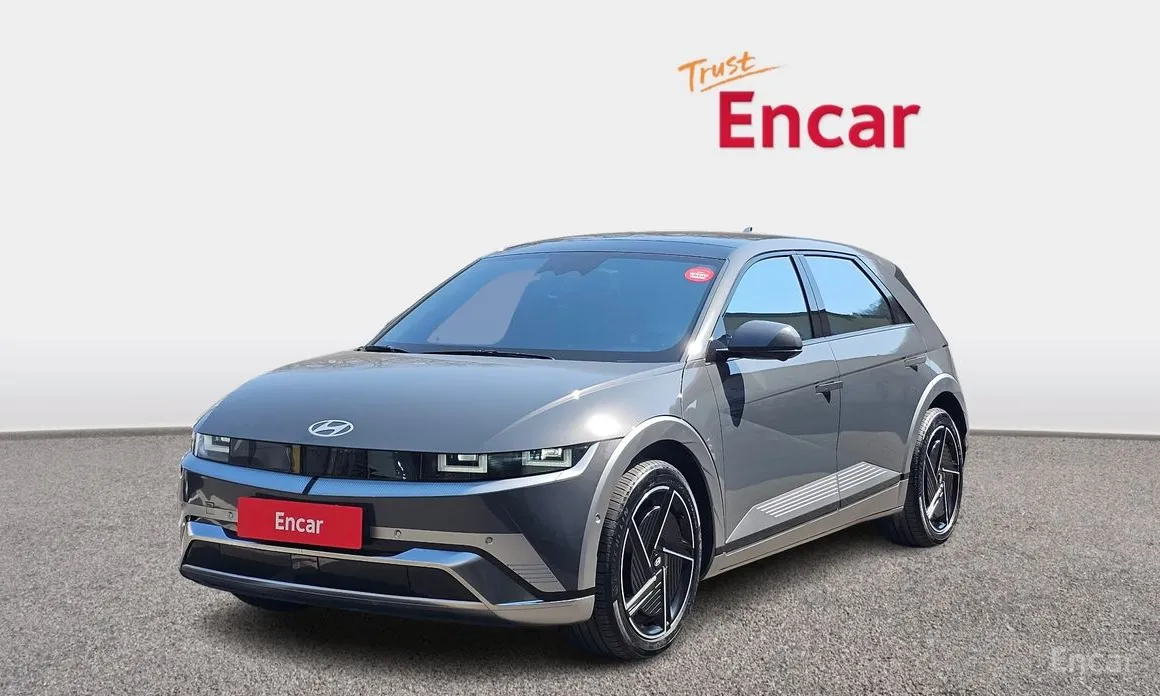 Photo 1 - Hyundai Ioniq 5