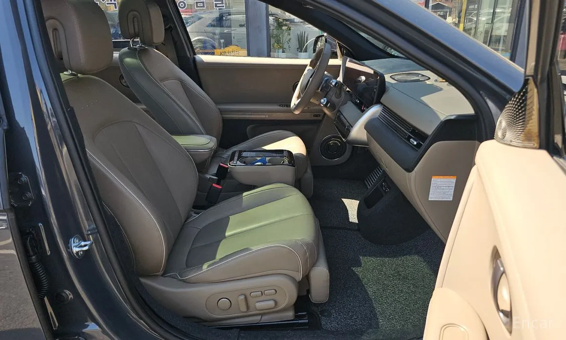 Photo 10 - Hyundai Ioniq 5