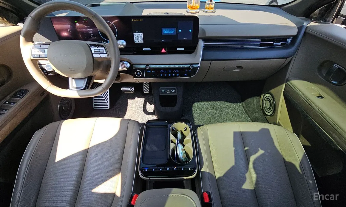 Photo 7 - Hyundai Ioniq 5