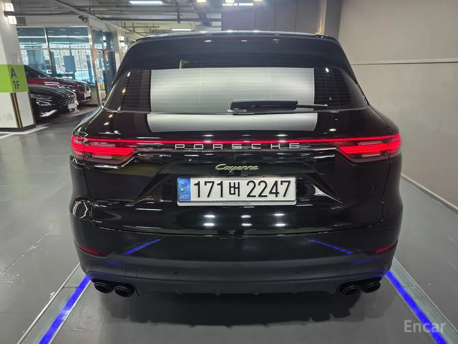 Фото 4 - Porsche Cayenne