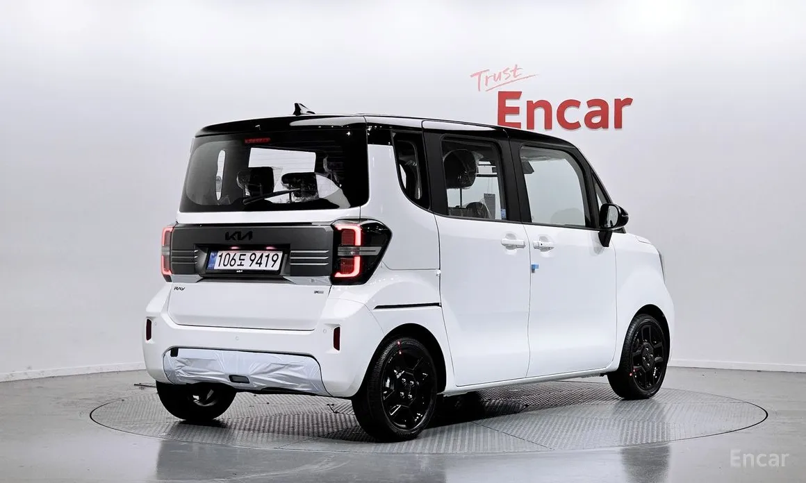 Фото 2 - Kia Ray