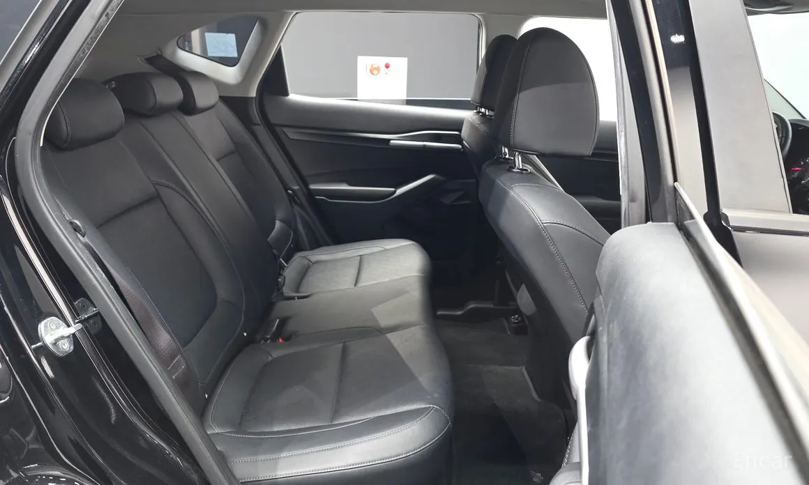 Фото 12 - Kia Seltos