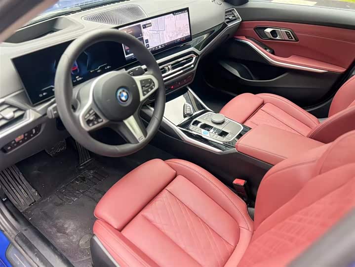 Фото 14 - BMW i3