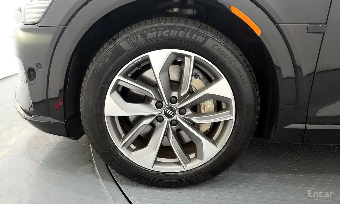 Audi e-tron 2020 55 Quattro