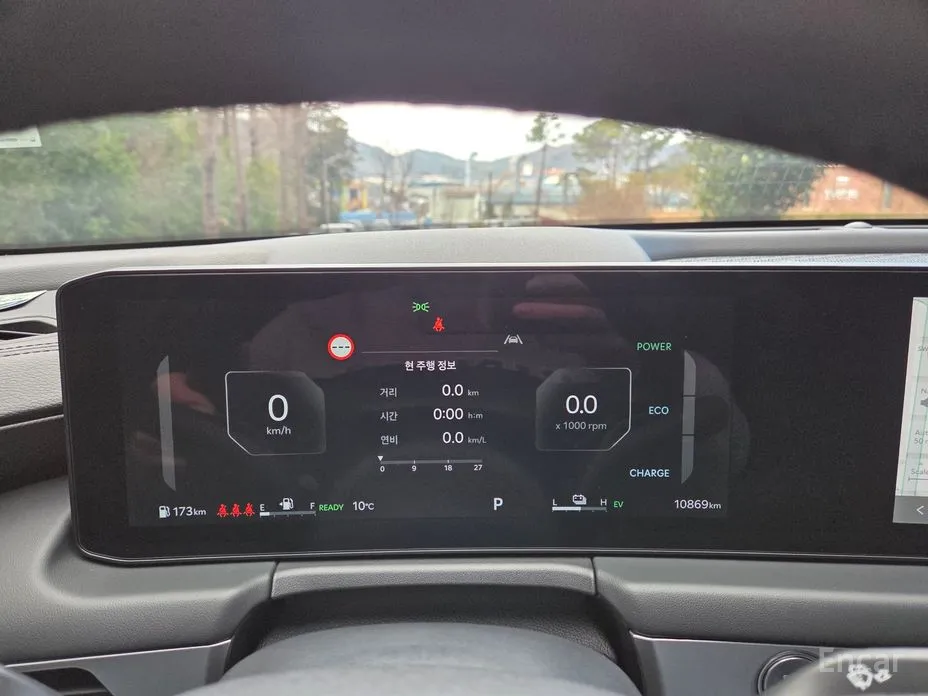 Фото 10 - Kia K8